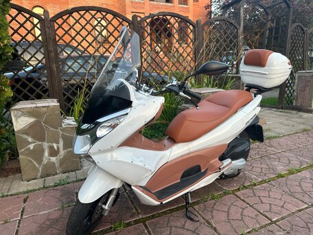 2013 Honda PCX 150, коричневый, 300000 рублей, вид 5
