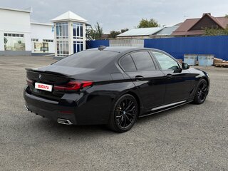 2021 BMW 5 серии 530i xDrive VII (G30/G31/G38) Рестайлинг, чёрный, 7200000 рублей, вид 4