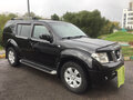 2005 Nissan Pathfinder III, чёрный - вид 2