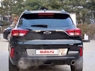 2022 Chevrolet TrailBlazer III, чёрный, 1477777 рублей, вид 3