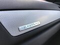 2011 Audi Q3 I (8U), белый - вид 9