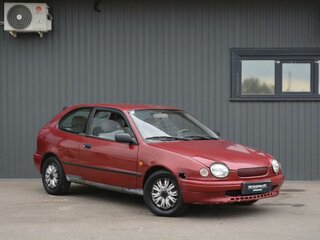 1998 Toyota Corolla VIII (E110), красный, 149888 рублей, вид 3
