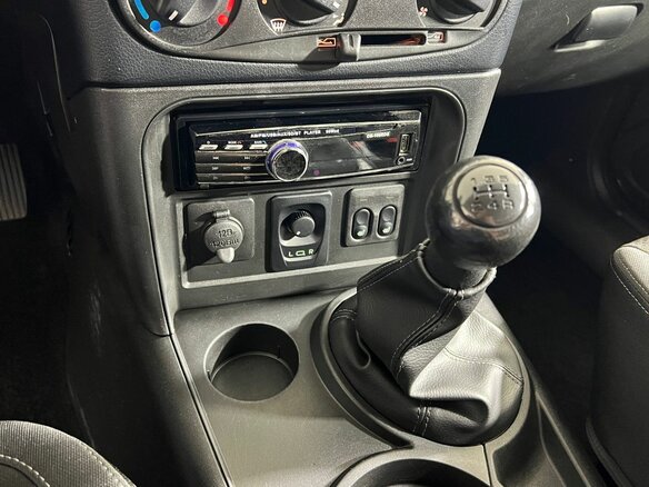 2018 Chevrolet Niva I Рестайлинг, чёрный, 779900 рублей - вид 17