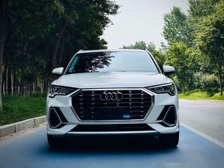2020 Audi Q3 35 TFSI II (F3), белый, 1720000 рублей, вид 2