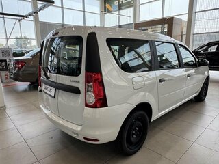 2026 Lada (ВАЗ) Largus I Рестайлинг, белый, 1571448 рублей, вид 4