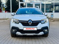 2020 Renault Sandero Stepway II Рестайлинг, белый, 1249000 рублей - вид 1