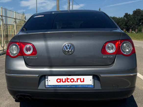 2008 Volkswagen Passat B6, серый, 790000 рублей - вид 9