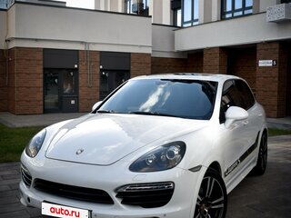 2013 Porsche Cayenne S Diesel II (958), белый, 2750000 рублей, вид 3