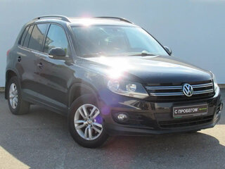 2015 Volkswagen Tiguan I Рестайлинг, чёрный, 1368000 рублей, вид 2
