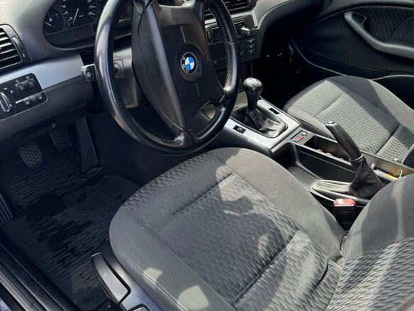 2001 BMW 3 серии 325i IV (E46), серый, 1100000 рублей - вид 8