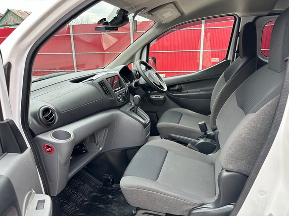2020 Nissan NV200, белый, 1890000 рублей - вид 5