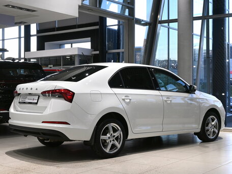 2020 Skoda Rapid II, белый, 1480000 рублей, вид 5
