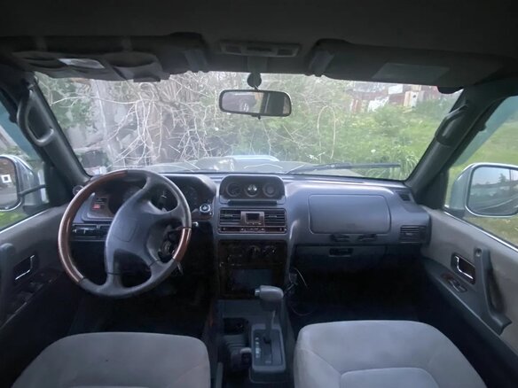 1991 Mitsubishi Pajero II, зелёный, 275000 рублей - вид 4