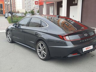 2019 Hyundai Sonata VIII (DN8), серый, 2150000 рублей, вид 4