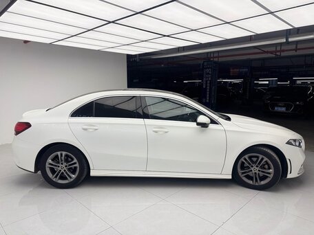 2022 Mercedes-Benz A-Класс 180 IV (W177), белый, 1950000 рублей, вид 4