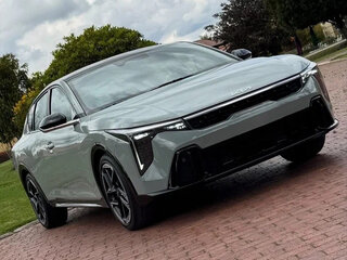 2026 Kia K4, белый, 2800000 рублей, вид 3