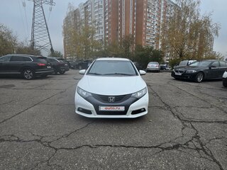 2012 Honda Civic IX, белый, 1090000 рублей, вид 3