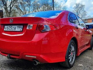 2008 Honda Accord VIII, красный, 900000 рублей, вид 3