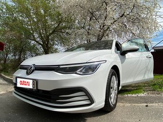 2020 Volkswagen Golf VIII, белый, 1550000 рублей, вид 3