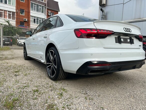 2020 Audi A4 V (B9), белый, 3999999 рублей - вид 22