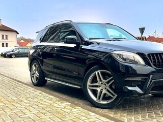 2014 Mercedes-Benz M-Класс 400 III (W166), чёрный, 2990000 рублей, вид 4