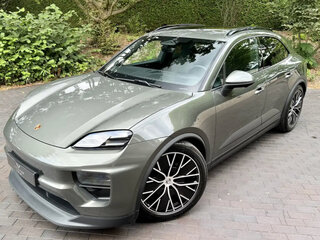 2025 Porsche Macan 4 II, зелёный, 12200000 рублей, вид 4