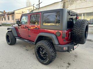 2012 Jeep Wrangler III (JK), красный, 2900000 рублей, вид 5