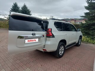 2019 Toyota Land Cruiser Prado 150 Series Рестайлинг 2, белый, 5397000 рублей, вид 2