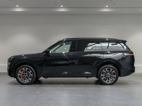 2026 Lynk & Co 900, чёрный - вид 6