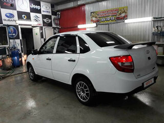 2013 Lada (ВАЗ) Granta I, белый, 600000 рублей, вид 4