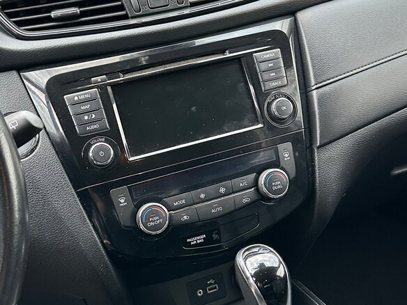 2018 Nissan Rogue II Рестайлинг, серебристый, 1600000 рублей - вид 7