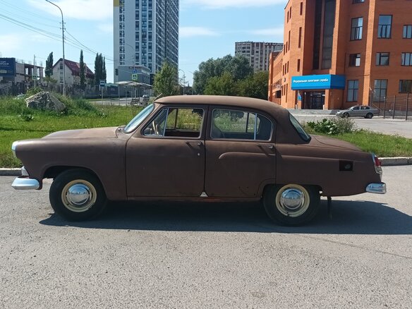1960 ГАЗ 21 «Волга» 21В, коричневый, 600000 рублей - вид 4