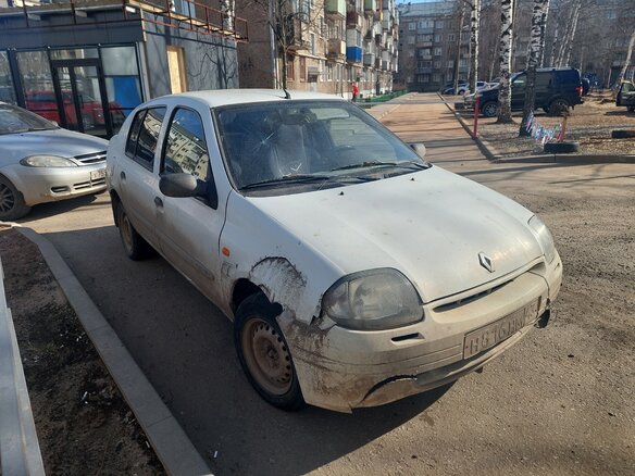 2000 Renault Clio II, белый, 95000 рублей - вид 3