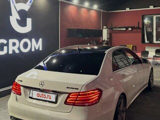 2013 Mercedes-Benz E-Класс 200 IV (W212, S212, C207) Рестайлинг, белый, 1900000 рублей, вид 2