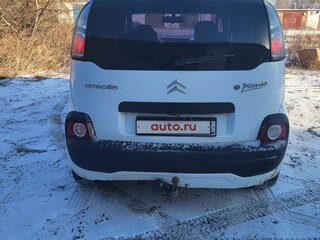 2010 Citroen C3 Picasso I, белый, 465000 рублей, вид 4