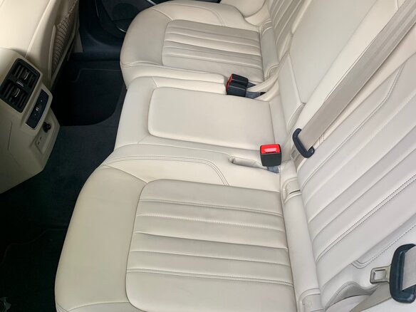 2021 Audi Q5 45 TFSI II (FY) Рестайлинг, белый, 3333648 рублей - вид 14
