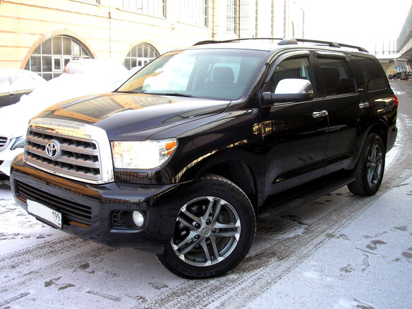 2008 Toyota Sequoia II, чёрный - вид 2