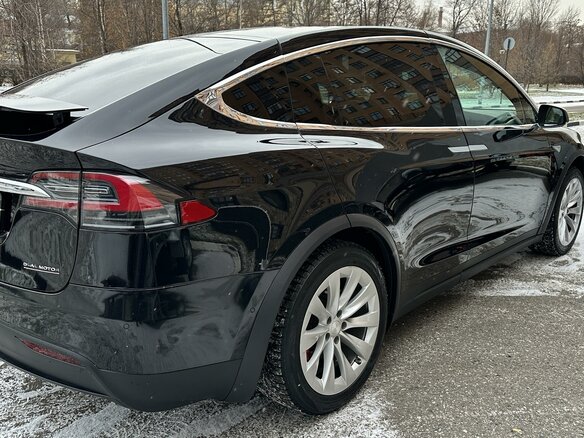 2016 Tesla Model X P90D I, чёрный, 3550000 рублей - вид 1