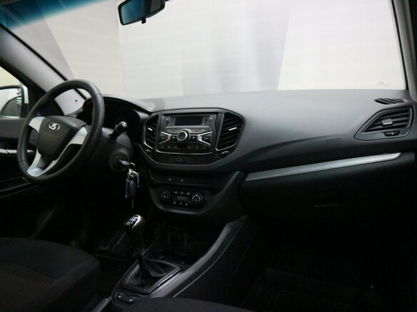 2015 Lada (ВАЗ) Vesta I, белый - вид 8
