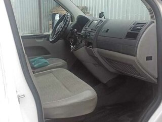 2013 Volkswagen Transporter, белый, 880000 рублей, вид 5