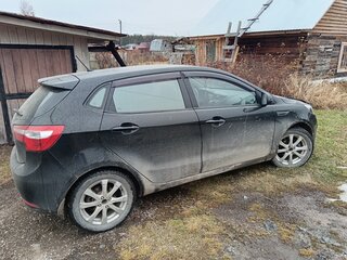 2012 Kia Rio 5-speed III, чёрный, 380000 рублей, вид 3