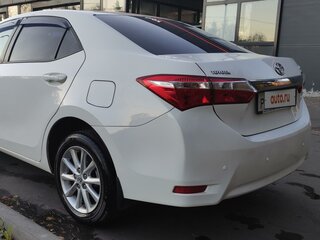 2014 Toyota Corolla XI (E160, E170, E180), белый, 1950000 рублей, вид 5