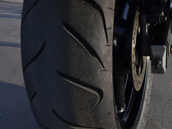 2008 Suzuki SV 650, серебристый - вид 12