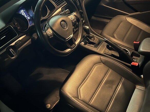 2017 Volkswagen Passat (North America and China) I Рестайлинг, белый, 1950000 рублей - вид 8