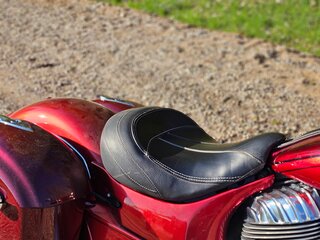 2017 Indian Chieftain, пурпурный, 1390000 рублей, вид 3