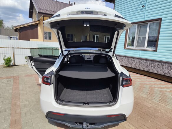 2022 Tesla Model Y Long Range Dual Motor I, белый, 5700000 рублей - вид 9