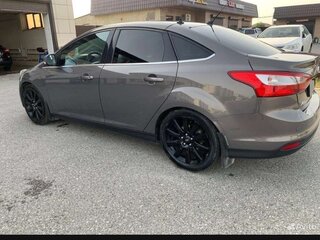 2013 Ford Focus III, серый, 990000 рублей, вид 1
