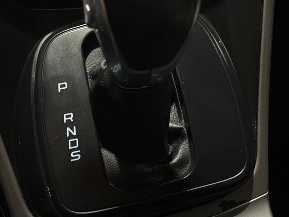 2013 Ford Kuga II, чёрный, 1500000 рублей - вид 18