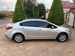 2013 Kia Cerato III, серебристый, 1400000 рублей, вид 3