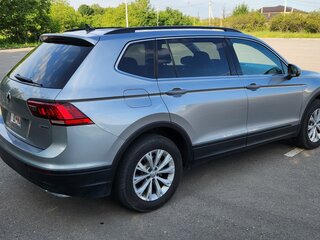 2019 Volkswagen Tiguan Allspace II, серый, 2650000 рублей, вид 4